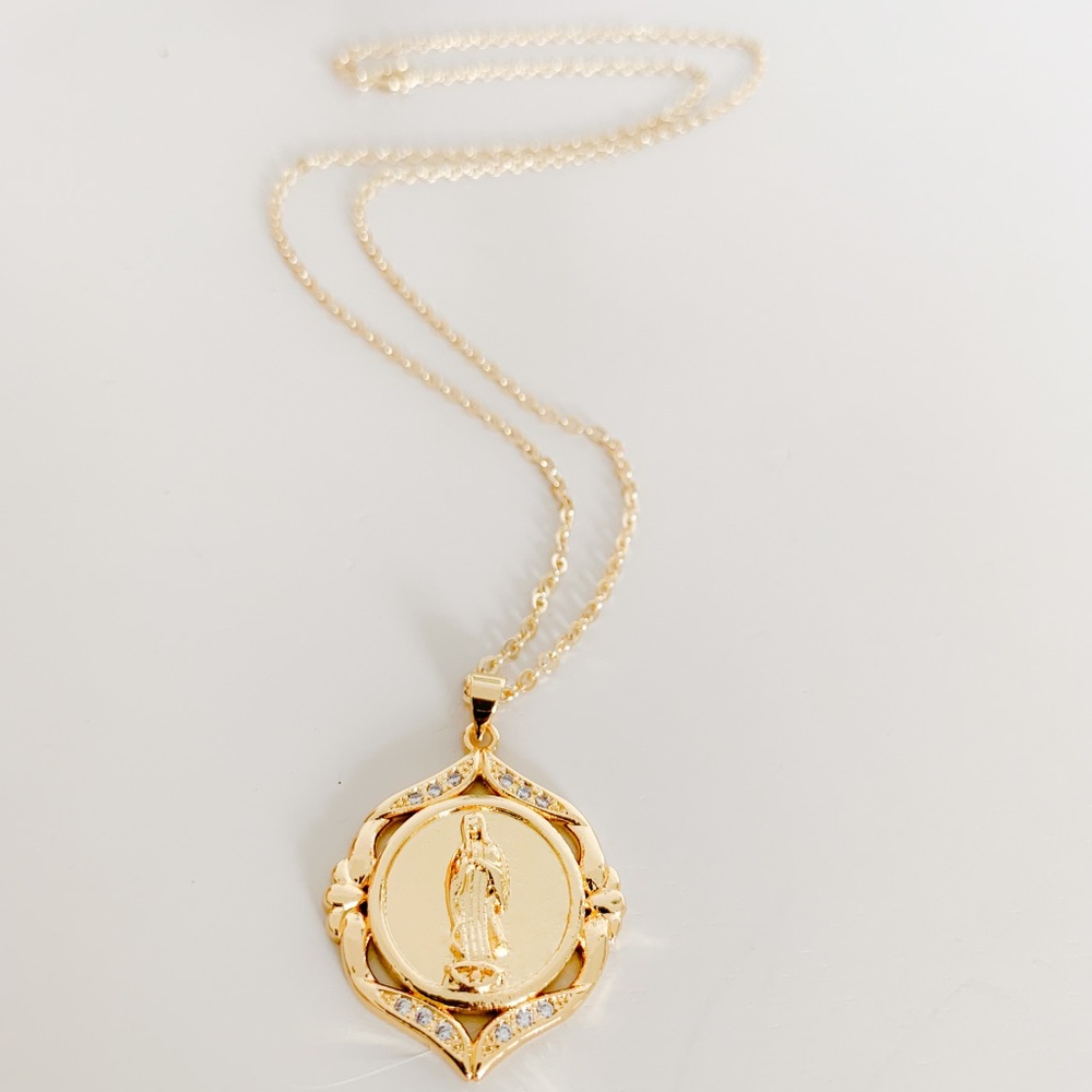Virgin Mary Medallion Necklace | 14k Gold Filled - Picture 6 of 10